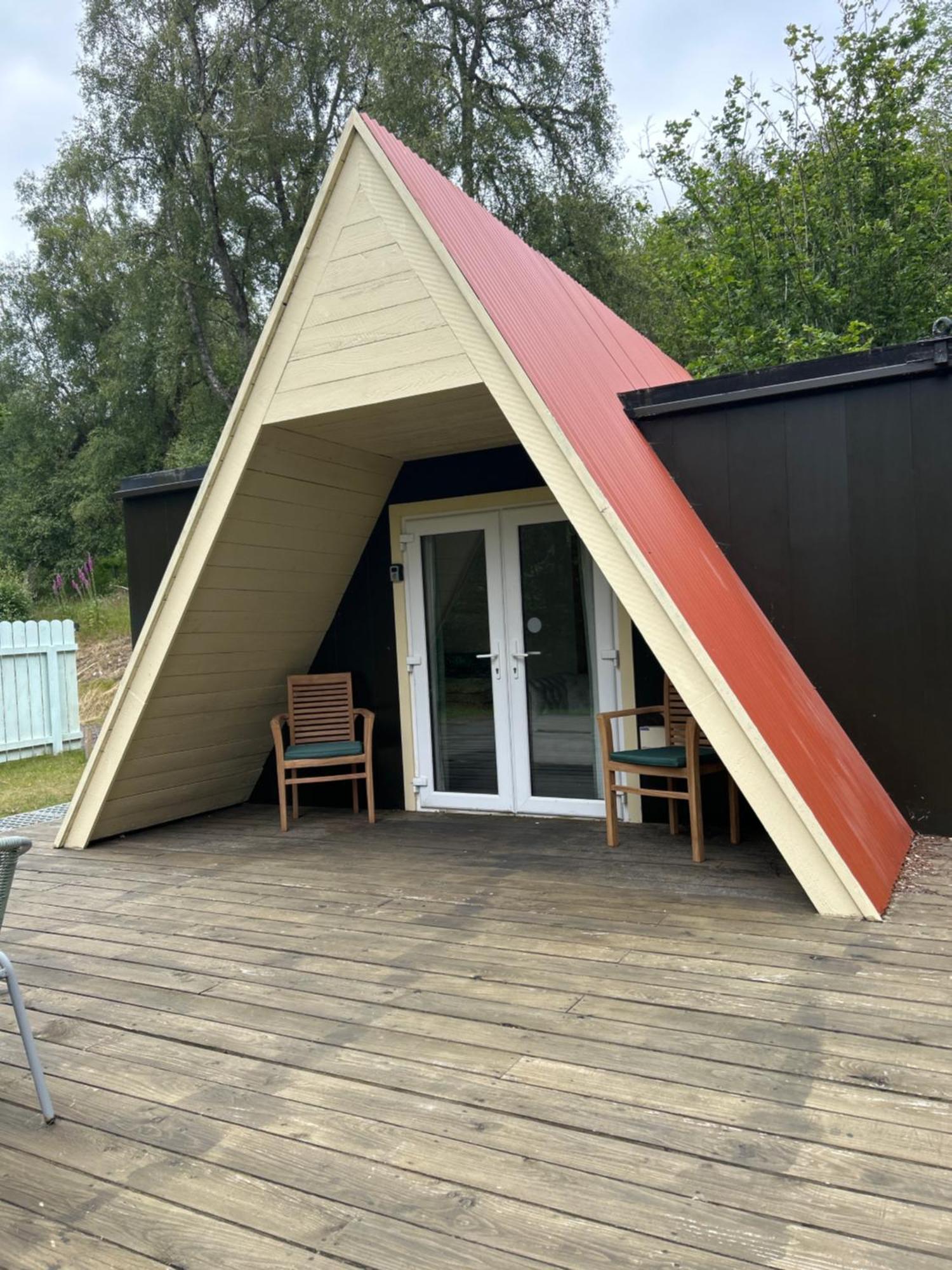 1Lochness Glam Lodges Inverness Exterior foto
